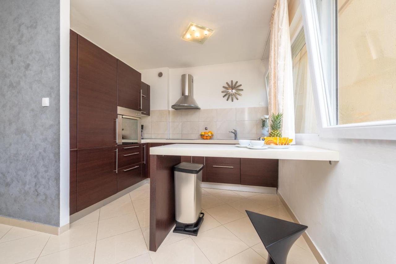 Marina Yacht Apartment Zadar Exterior photo