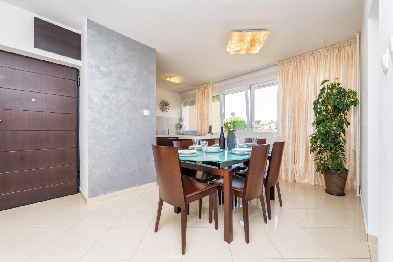 Marina Yacht Apartment Zadar Exterior photo